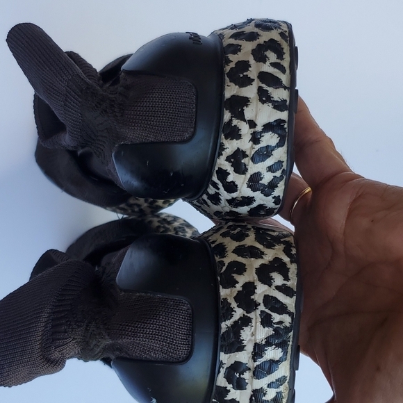 Stella McCarthy Adidas Leopard print bottom sneakers 6 - Picture 4 of 5